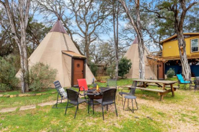 Sweet Grass - Tipi 1